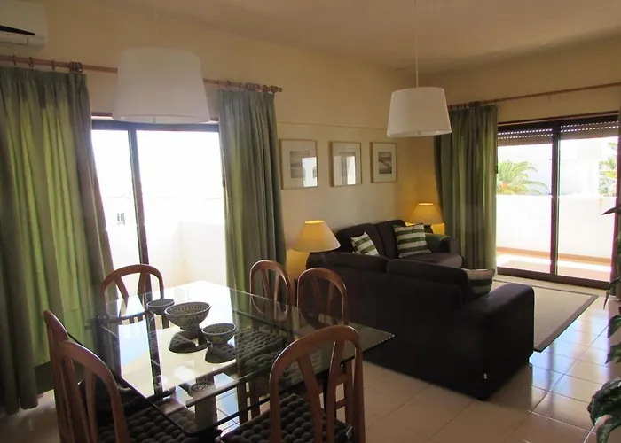 Quinta Palmeiras - T2 Apartment Porches (Algarve)